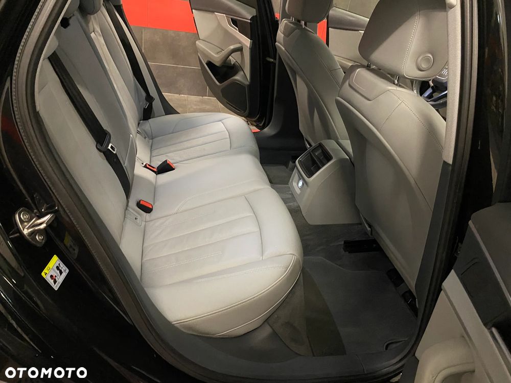 Audi A4 Avant 2.0 TDI S tronic design - 25