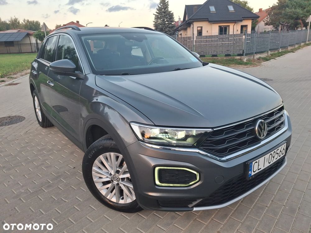 Volkswagen T-Roc 2019 photo 2
