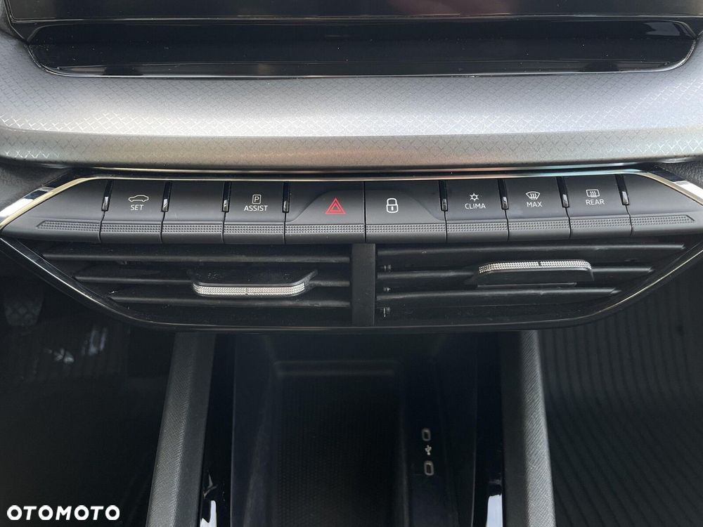 Skoda Octavia 1.5 TSI ACT Ambition - 22