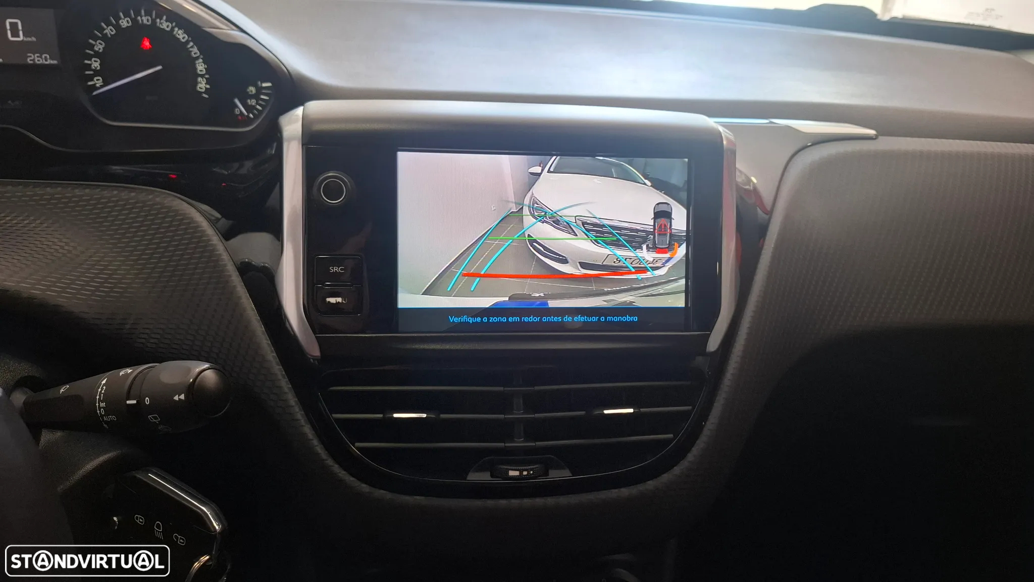 Peugeot 2008 1.6 BlueHDi Style - 12