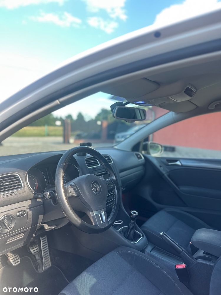 Volkswagen Golf 1.2 TSI Style - 11