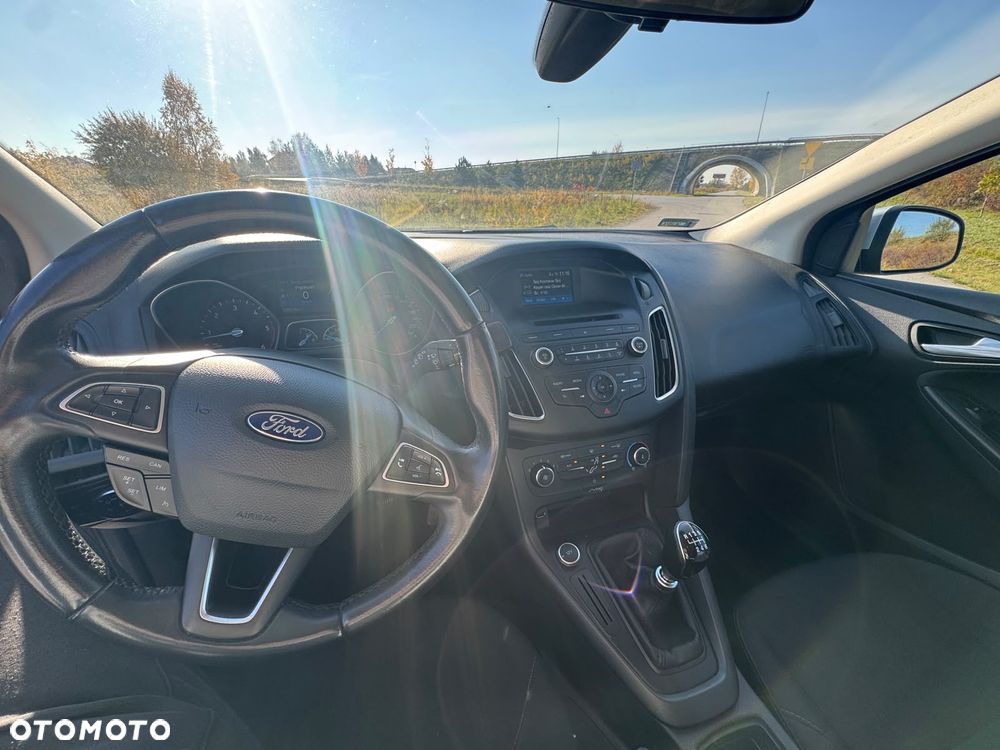 Ford Focus - 6