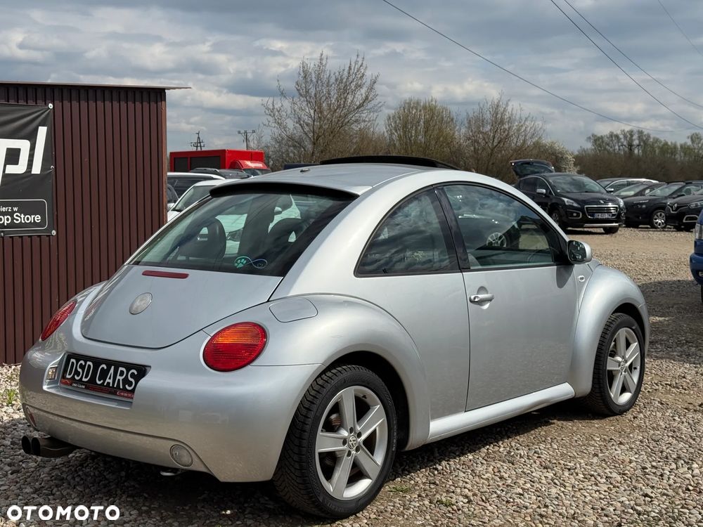 Volkswagen New Beetle 2.0 Freestyle - 12