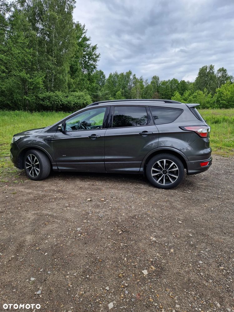 Ford Kuga 2.0 TDCi 4x4 ST-Line - 15