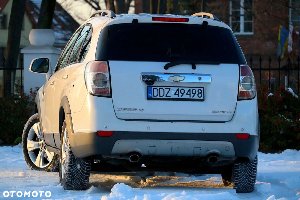 Chevrolet Captiva 2.0 d LT high (deu) - 20