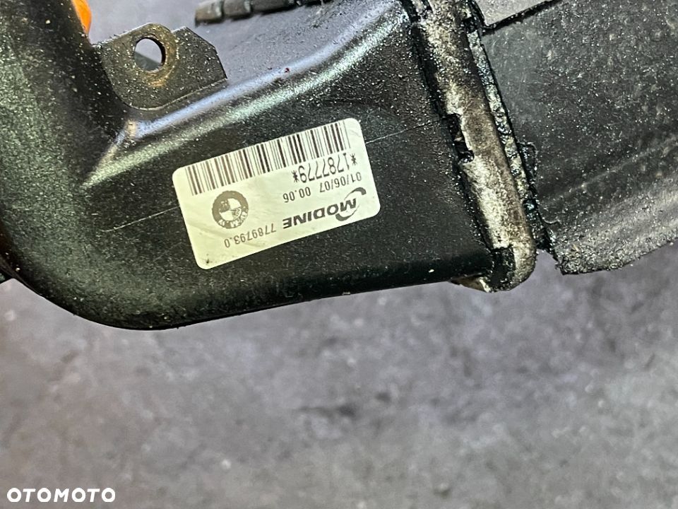Chłodnica powietrza Intercooler Bmw e83 x3 2.0d 150km - 4