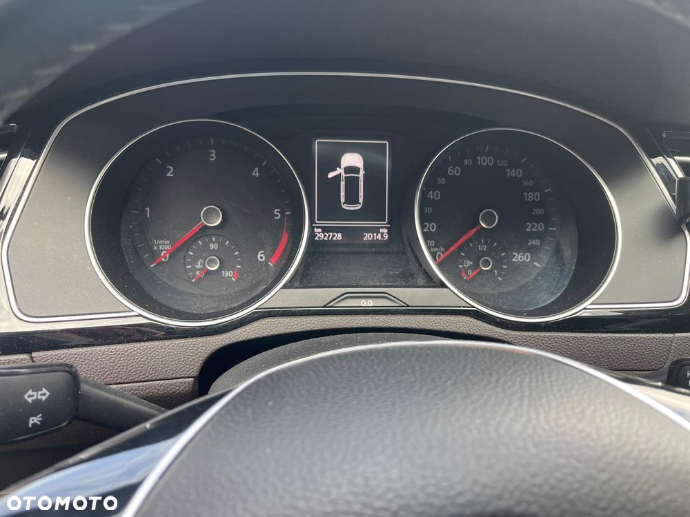 Volkswagen Passat 2.0 TDI BMT Highline - 13