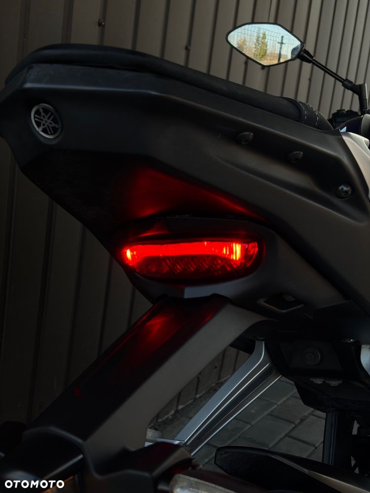 Yamaha MT - 15
