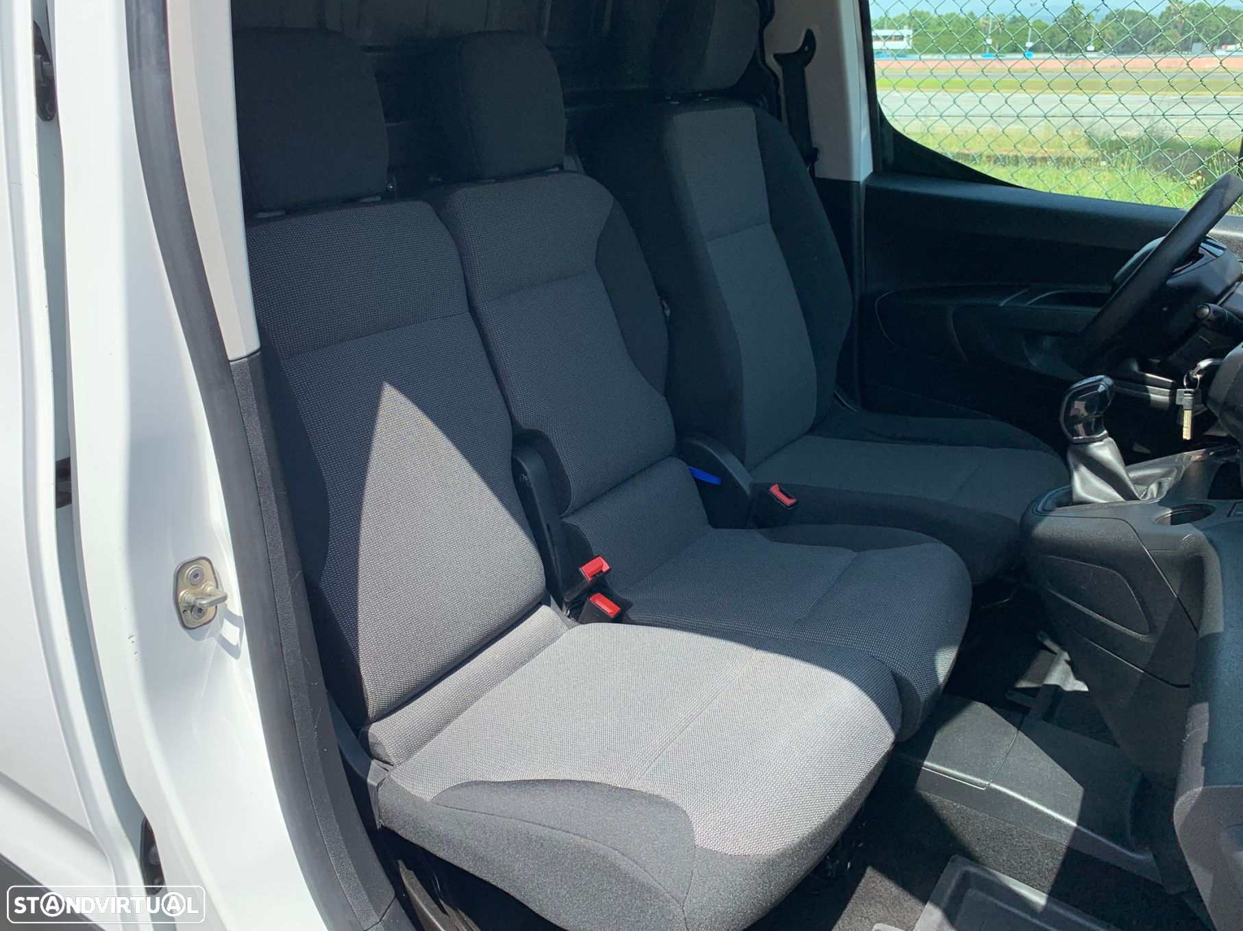 Peugeot Partner 1.6 BlueHDi Confort - 10