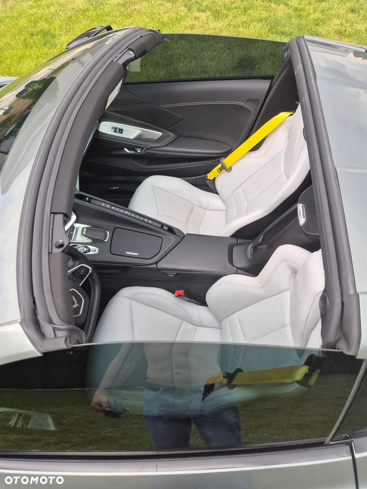 Chevrolet Corvette - 7