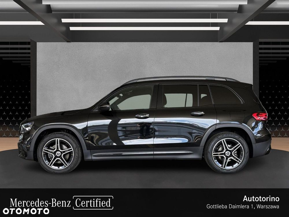 Mercedes-Benz GLB - 2