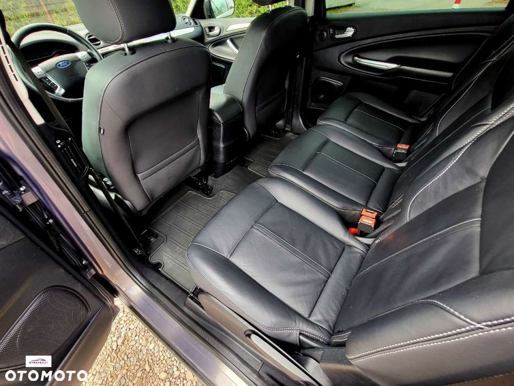 Ford S-Max - 6