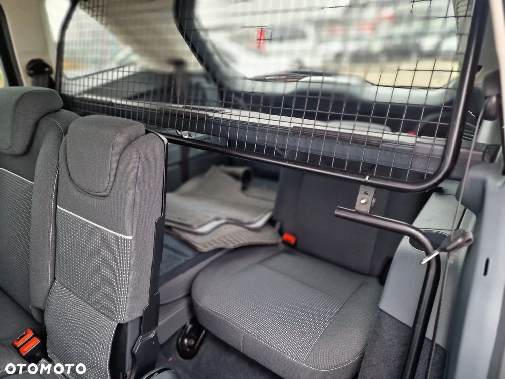 Ford Grand C-MAX 1.0 EcoBoost Start-Stopp-System Champions Edition - 20