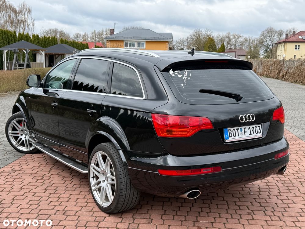 Audi Q7 - 2