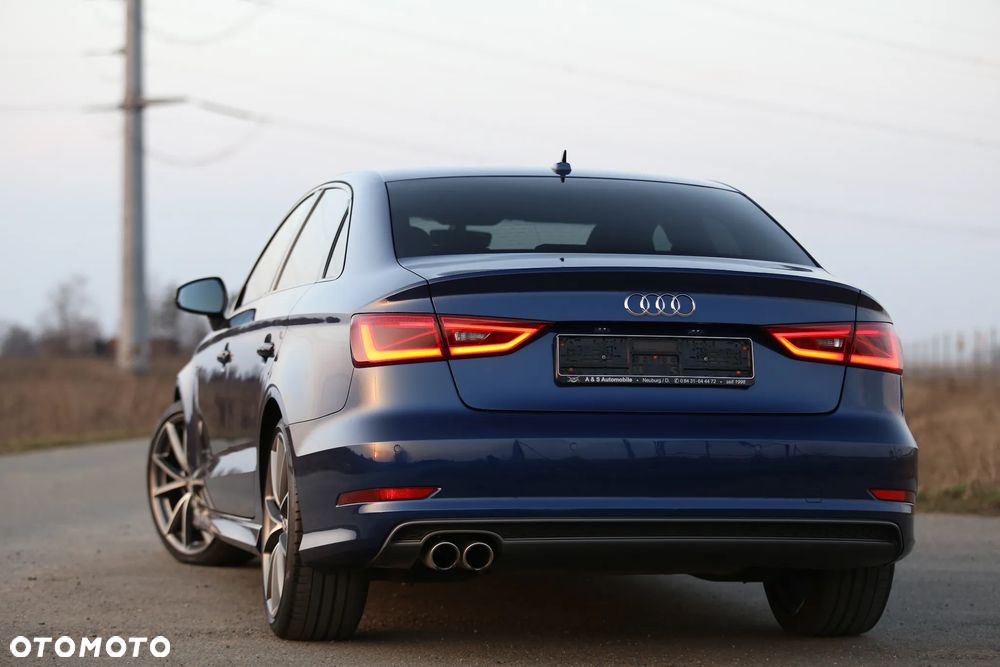 Audi A3 Limousine 2.0 TDI S line Sportpaket - 17