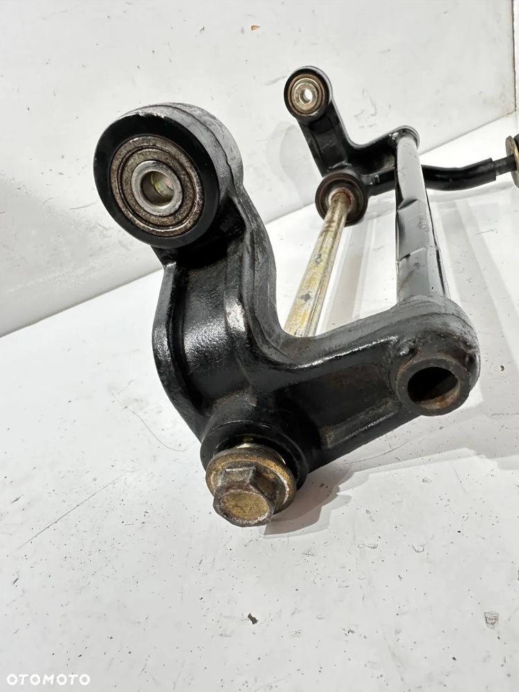 Mocowanie silnika wahacz  Kymco Xciting 500 - 5