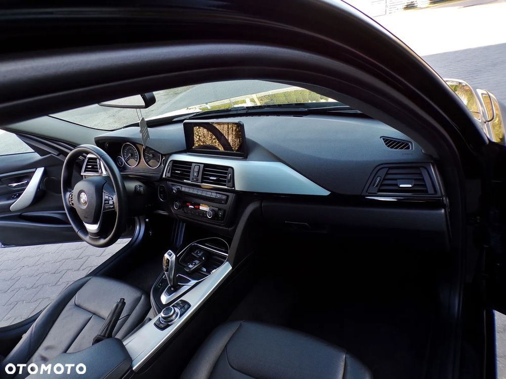 BMW Seria 3 318d Blue Performance Modern Line - 15