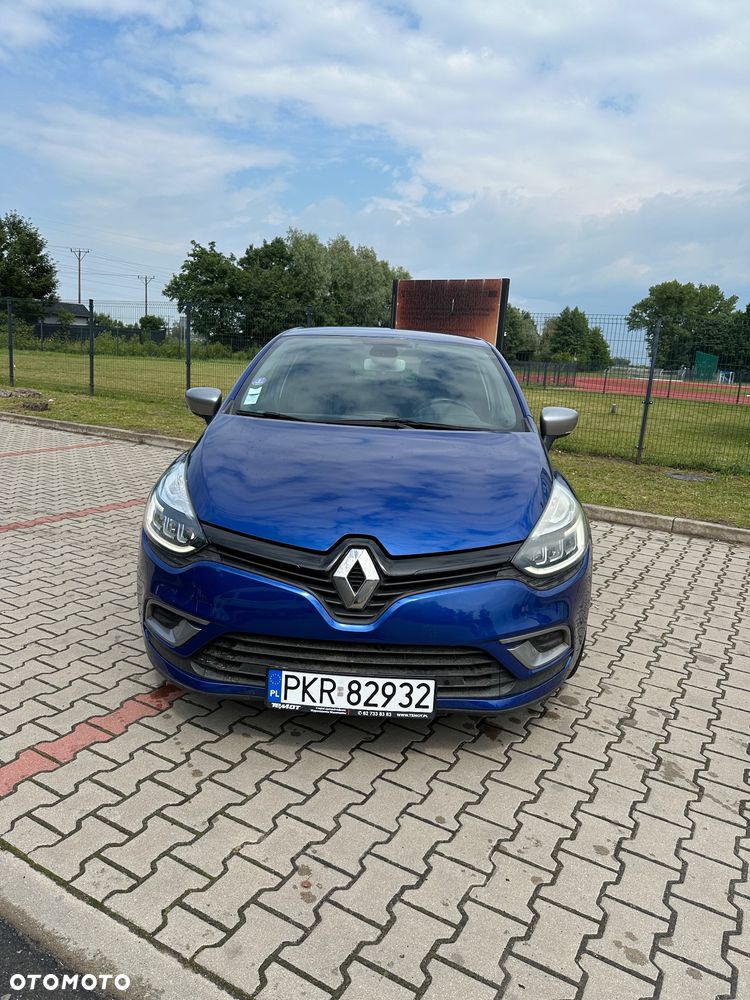 Renault Clio - 2