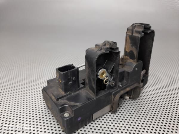 Fecho Porta Tras Esq Opel Vectra C Gts (Z02) - 2