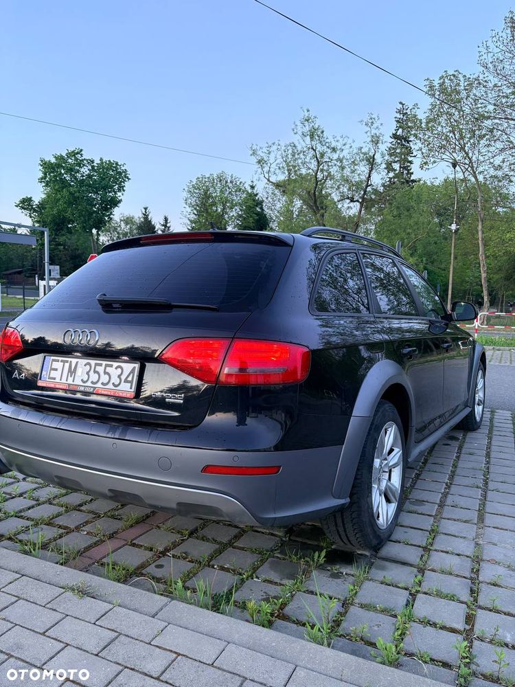 Audi A4 Allroad 2.0 TDI DPF S tronic - 4