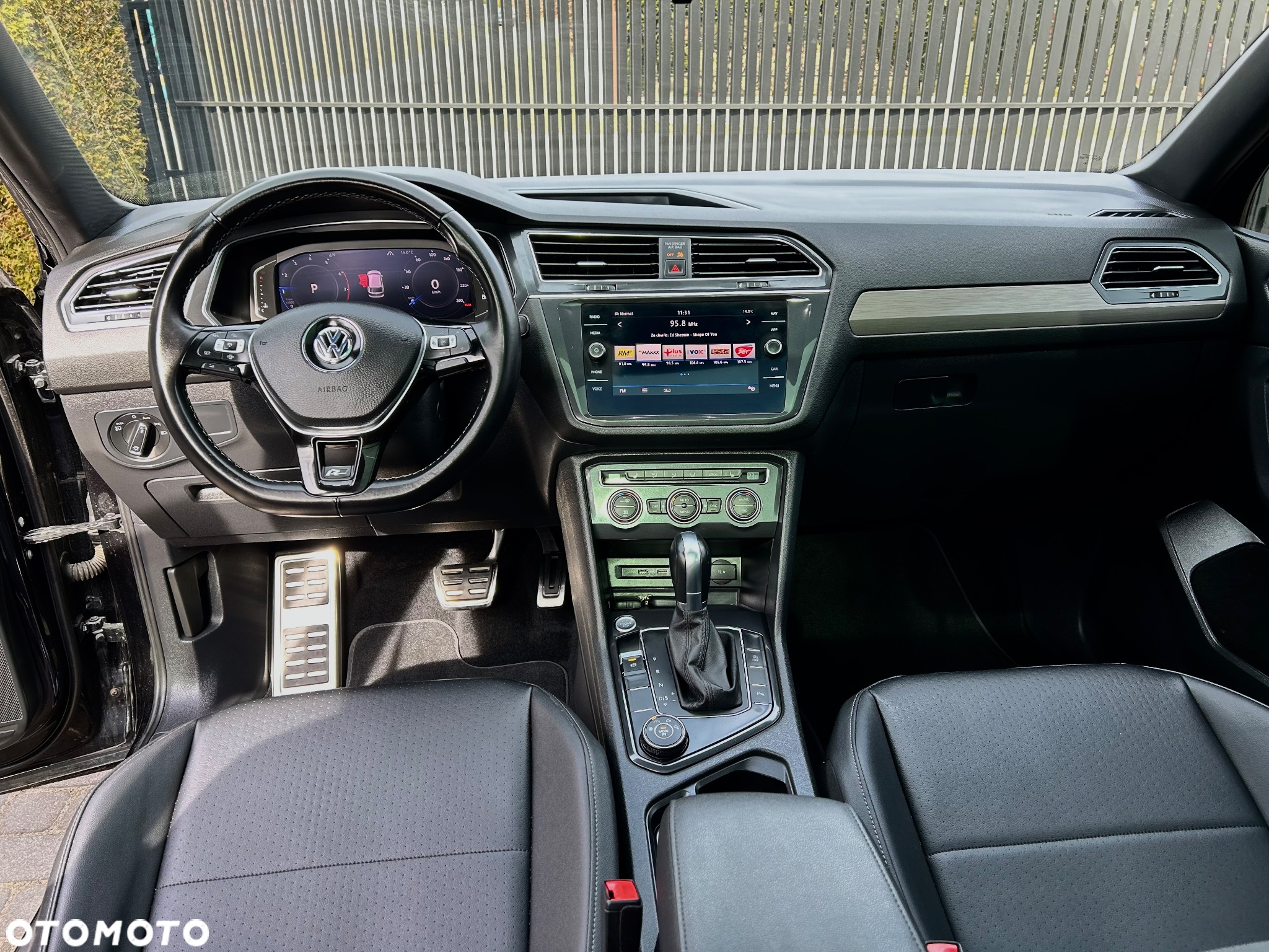 Volkswagen Tiguan 2.0 TSI 4Mot R-Line DSG - 30