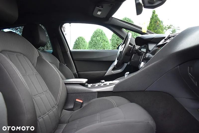 Citroën DS5 e-HDi 115 EGS6 SoChic - 7