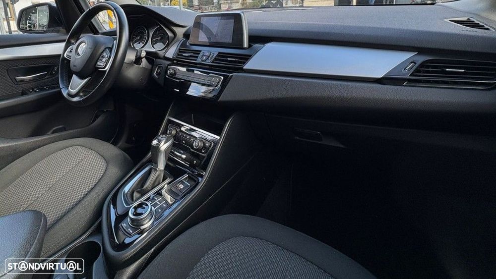 BMW 225xe Active Tourer Advantage - 18