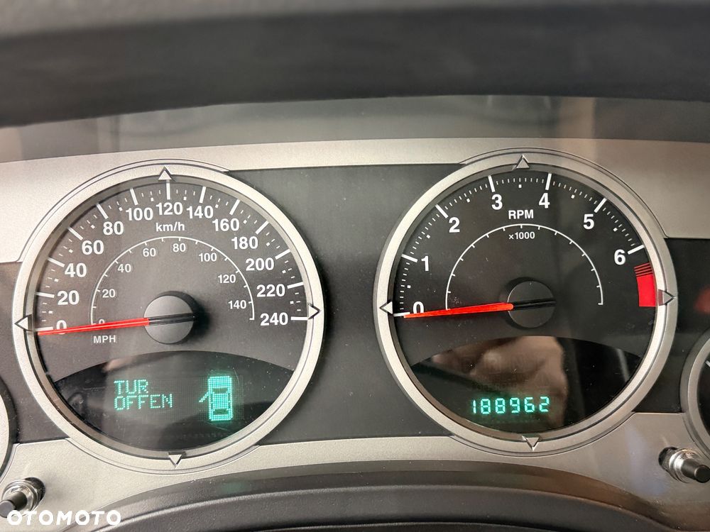 Jeep Compass 2.4I 4x4 Sport - 13