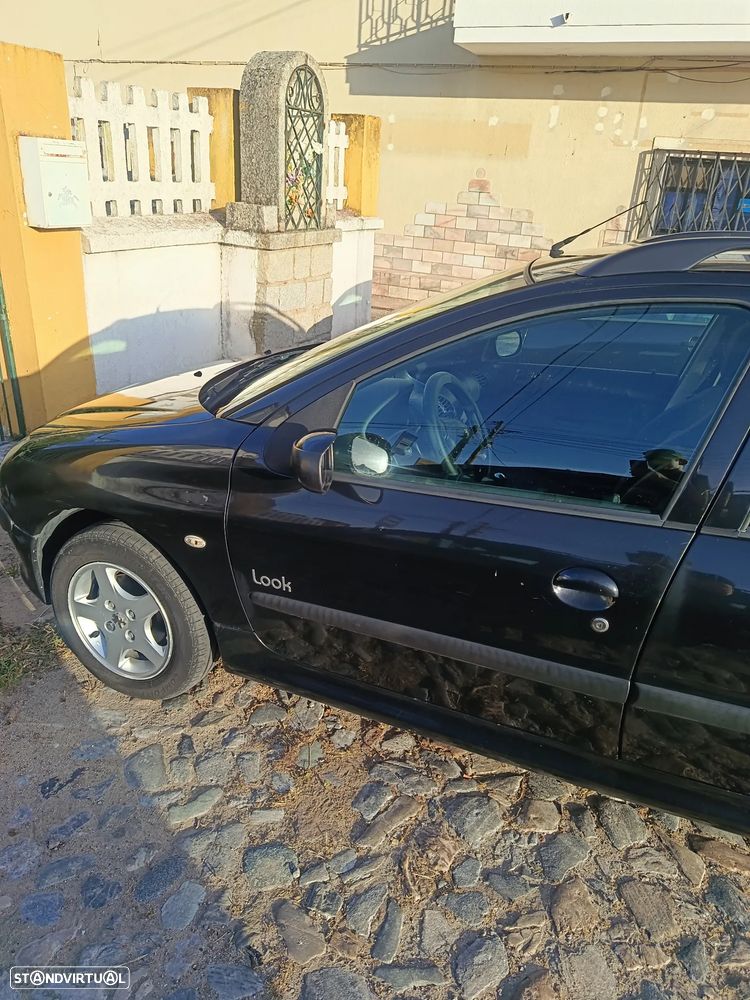 Peugeot 206 SW 1.4 - 15