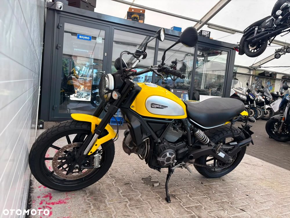 Ducati Scrambler - 18