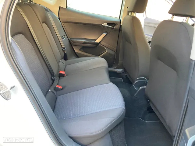 SEAT Arona 1.0 TSI Style - 33