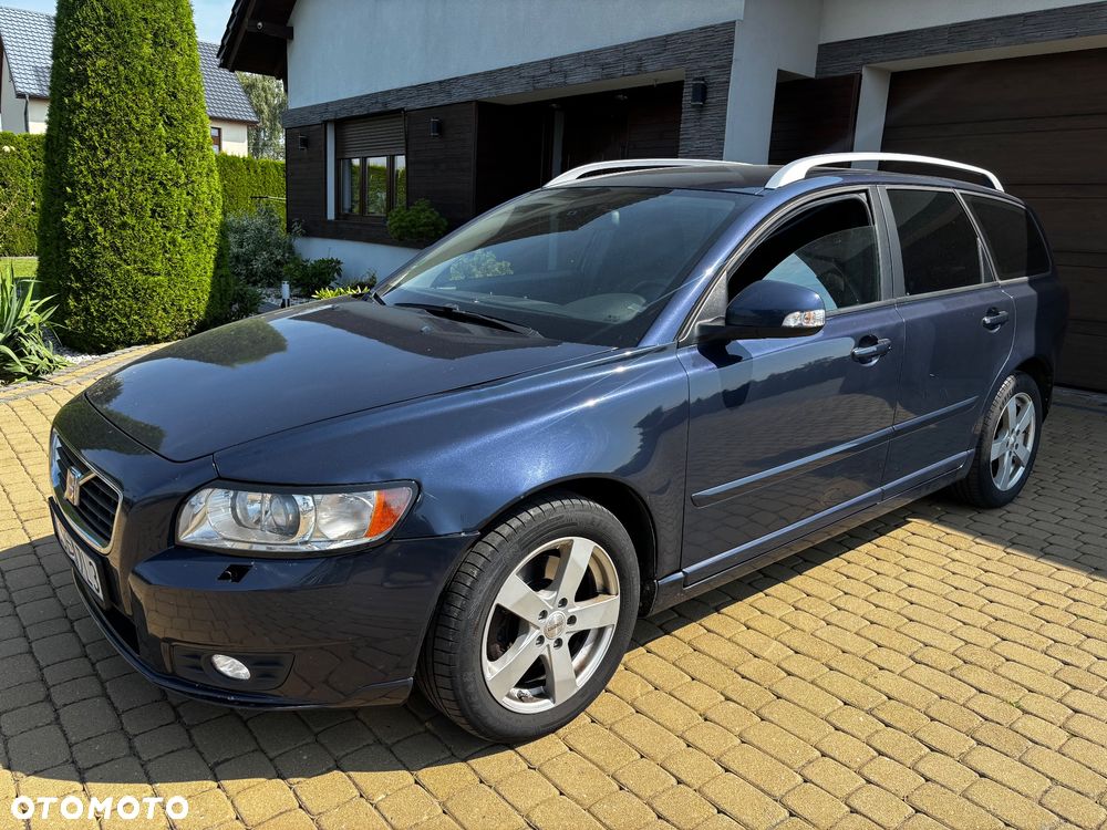 Volvo V50 - 2