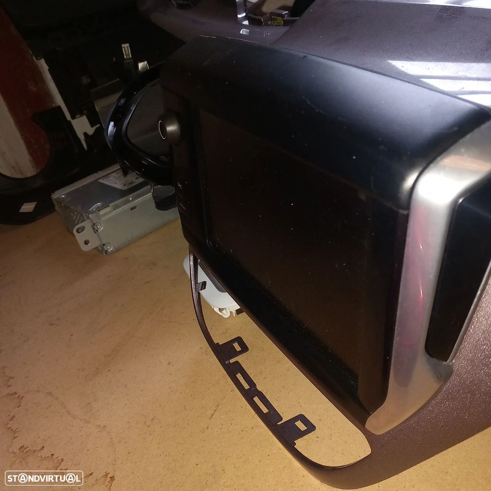 Rádio Peugeot 2008 ano 2016 - 3