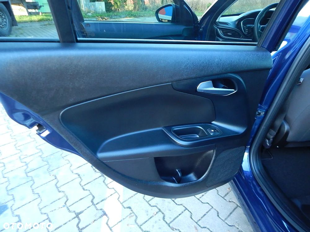 Fiat Tipo ver-1-4-t--jet-16v-easy - 21