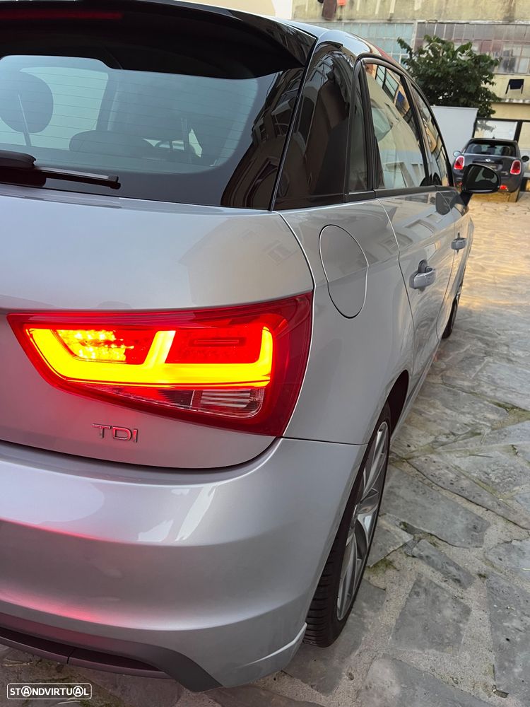 Audi A1 1.6 TDI S-line - 16