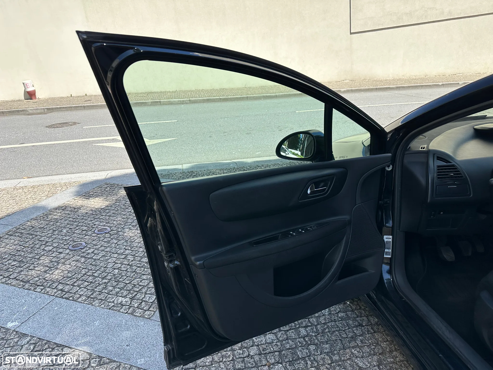 Citroën C4 1.6 HDi VTR Pack Airdream - 14