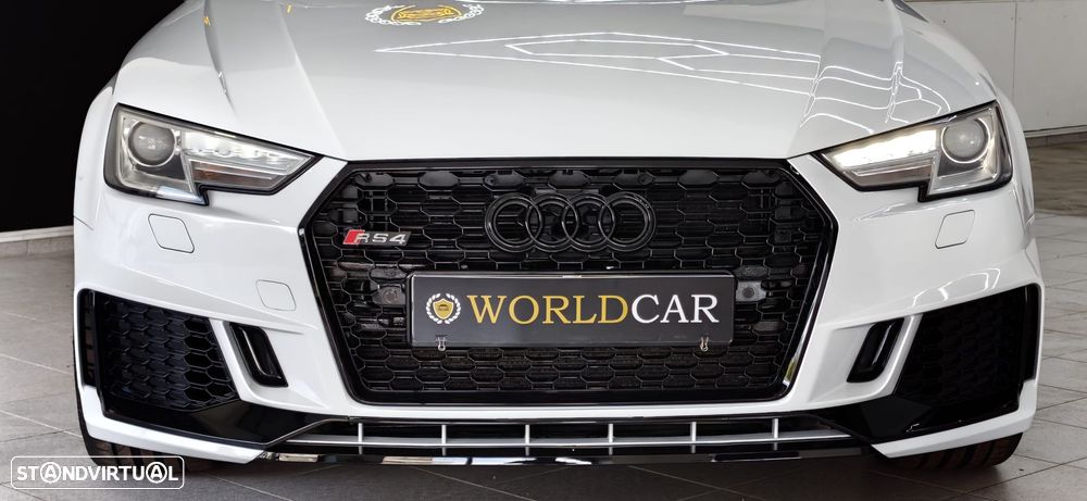 Audi A4 Avant 2.0 TDI S-line - 9