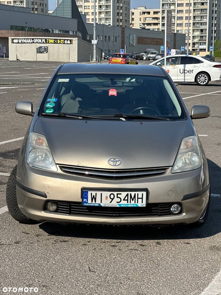 Toyota Prius 1.5 VVT-i Sol - 2