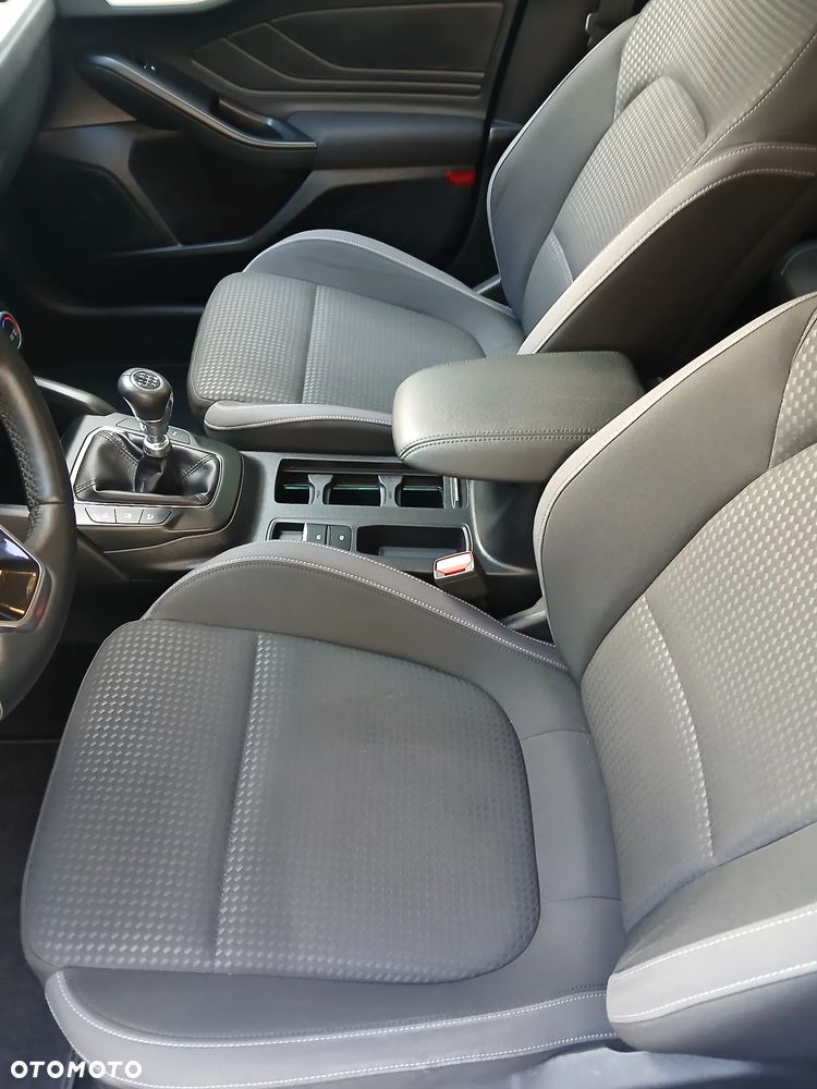 Ford Focus 1.5 TDCi DPF Start-Stopp-System Titanium - 7