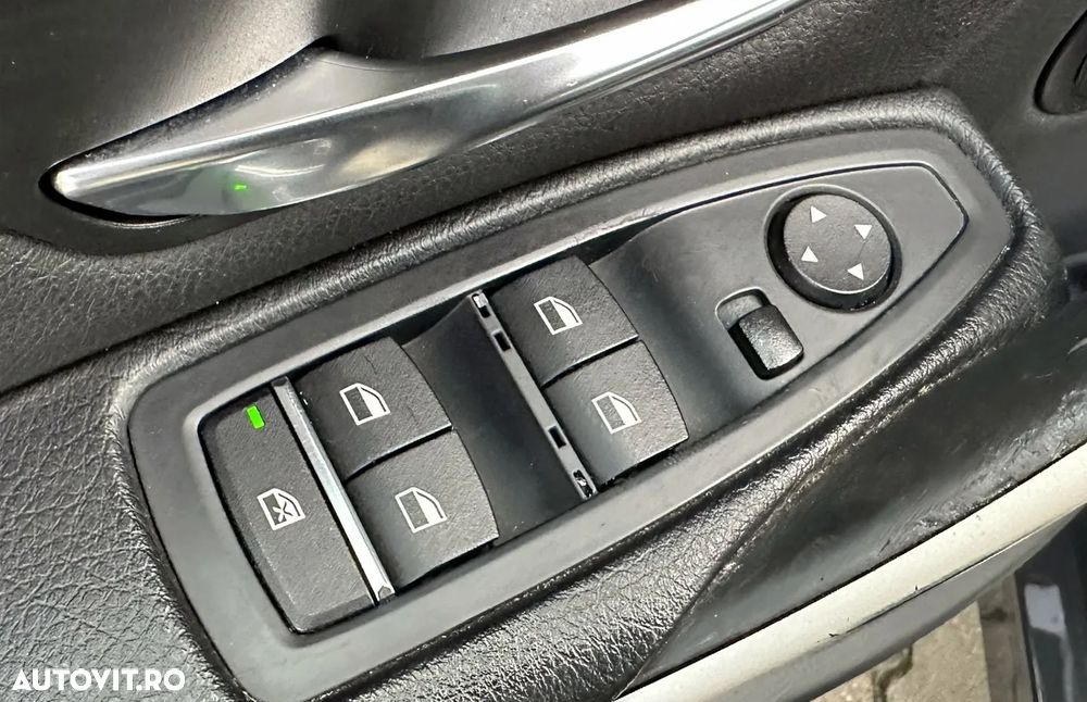 BMW Seria 3 330e iPerformance Advantage - 36