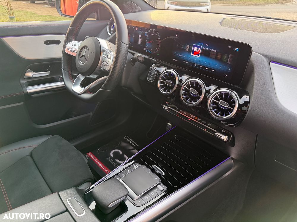 Mercedes-Benz GLA 250 4MATIC 8G-DCT AMG Line - 19