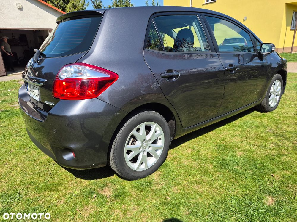 Toyota Auris 1.6 Luna Start - 5