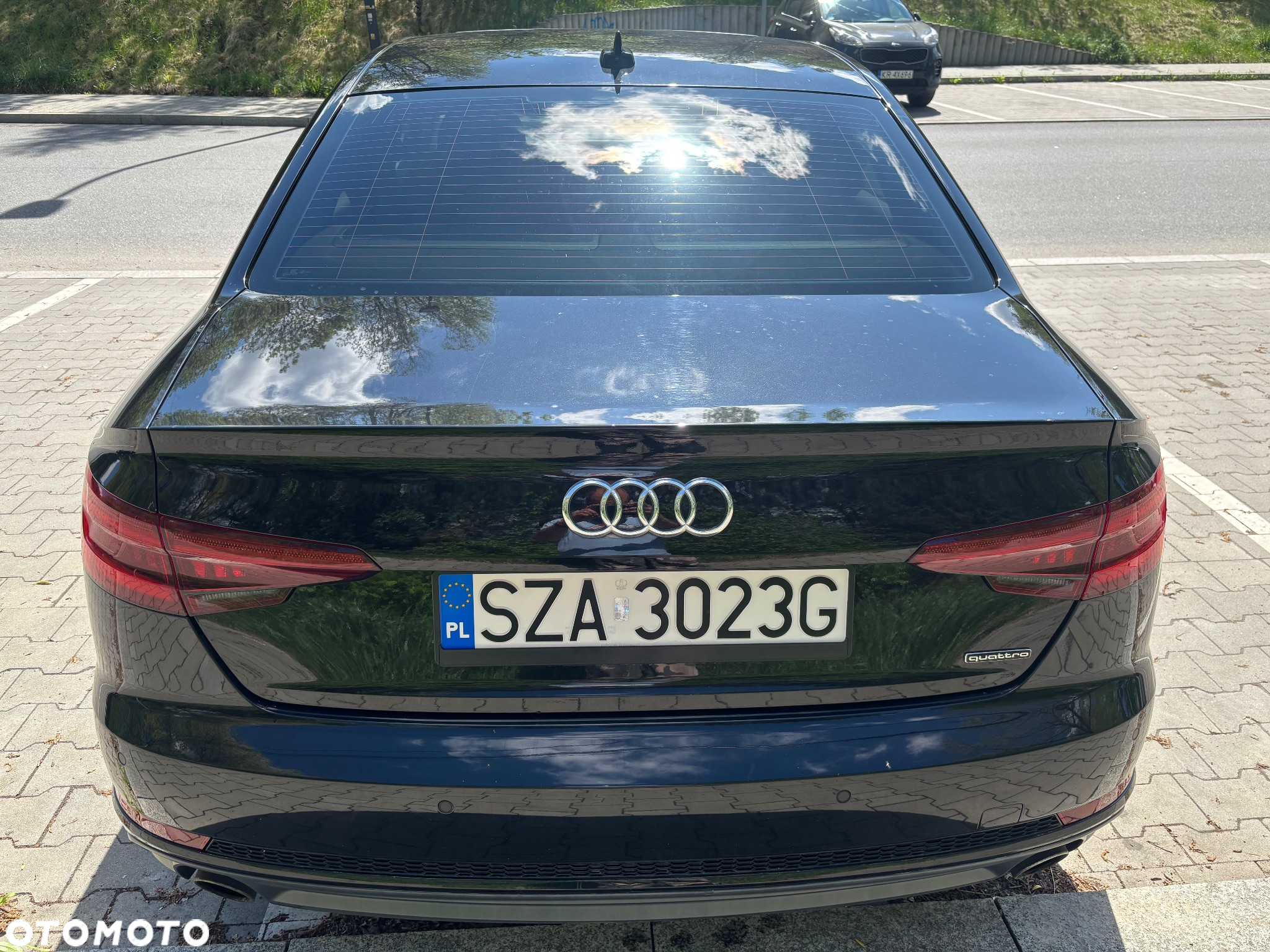 Audi A4 2.0 TFSI Quattro Design S tronic - 8