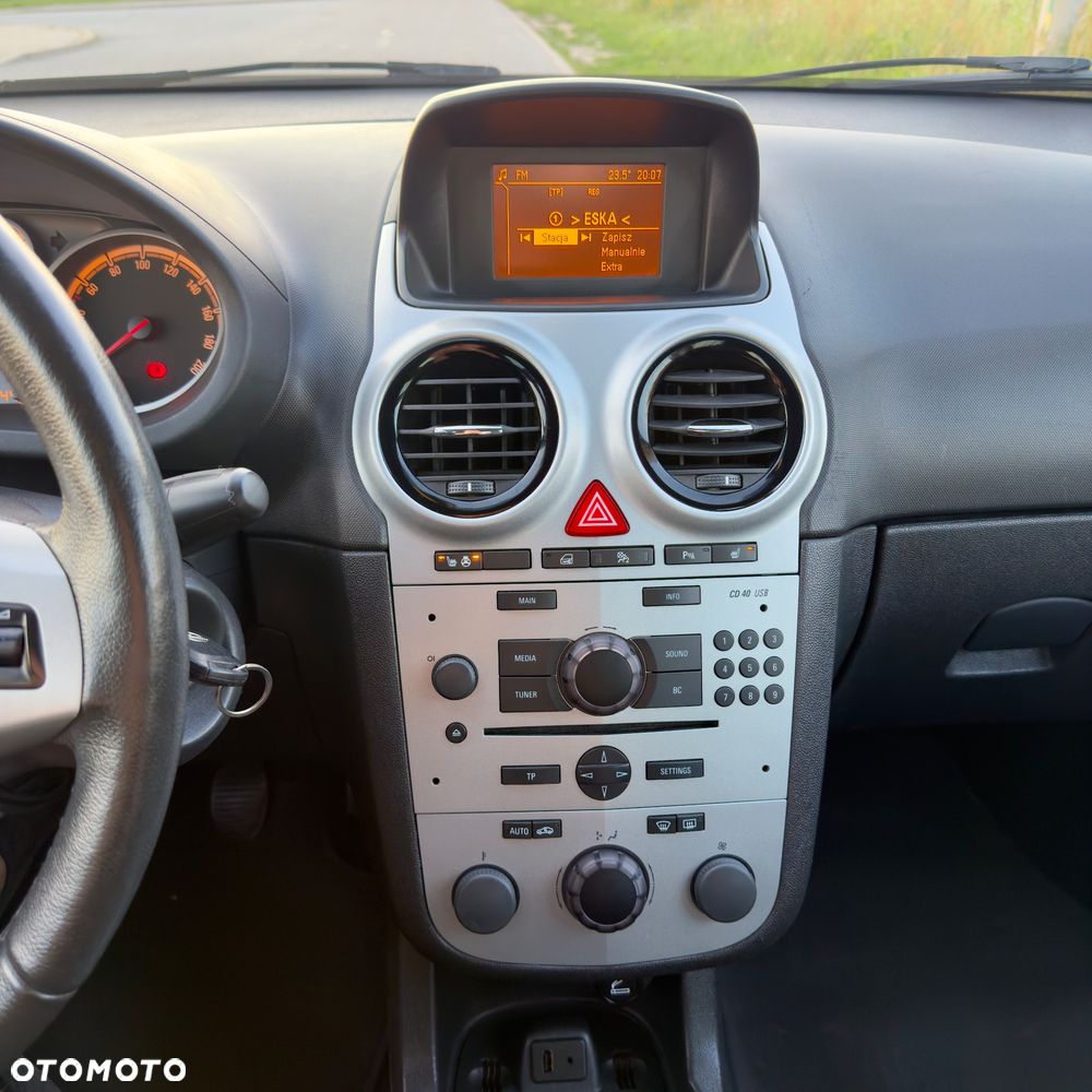 Opel Corsa 1.4 16V Active - 13