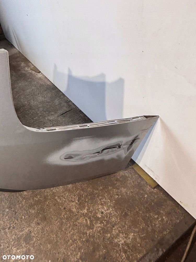 Audi A5 8T 8F 11-16 8T0 807 511 L Zderzak tylny S-LINE Z DYFUZOREM - 12