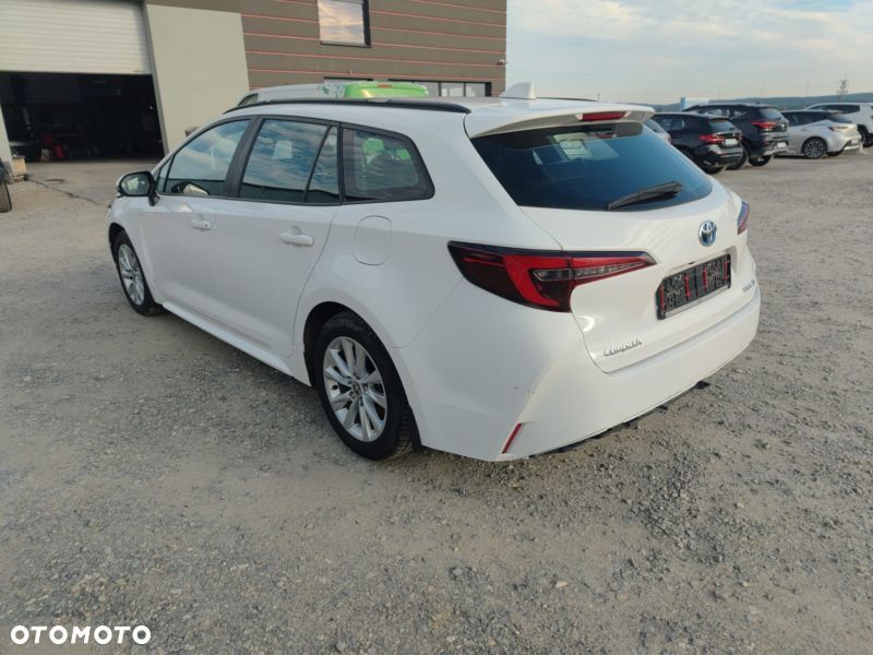 Toyota Corolla - 17