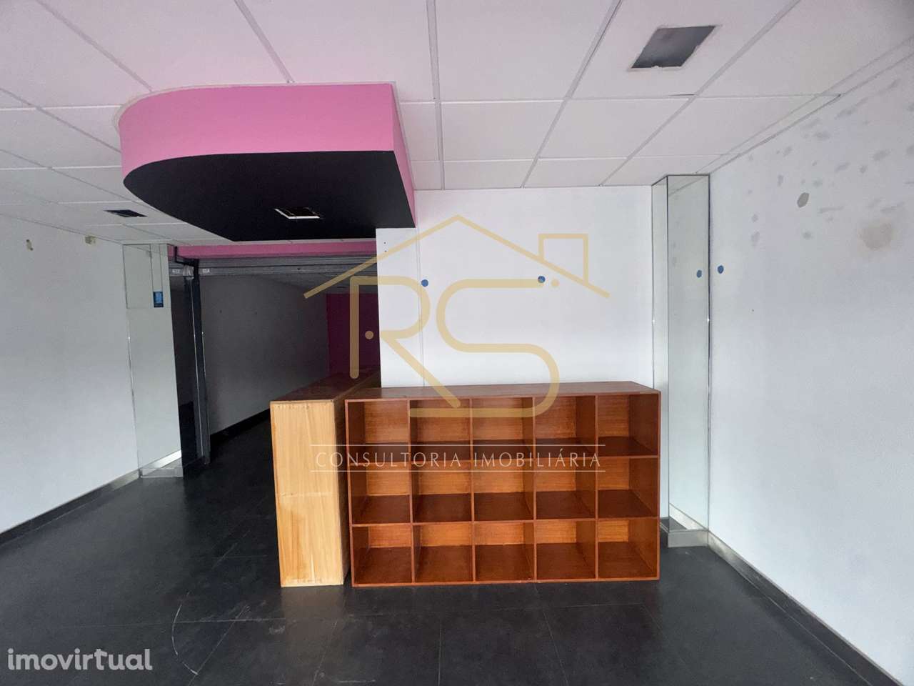 Loja | Joane, Famalicão - Grande imagem: 5/10