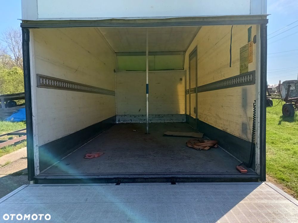 Mercedes-Benz Sprinter KONTENER+ winda ZEPRO (750kg) 2.1 diesel 163kM automat 2015 rok ROZSTAW OSI MAXI 4,34m ZADBANY! - 6