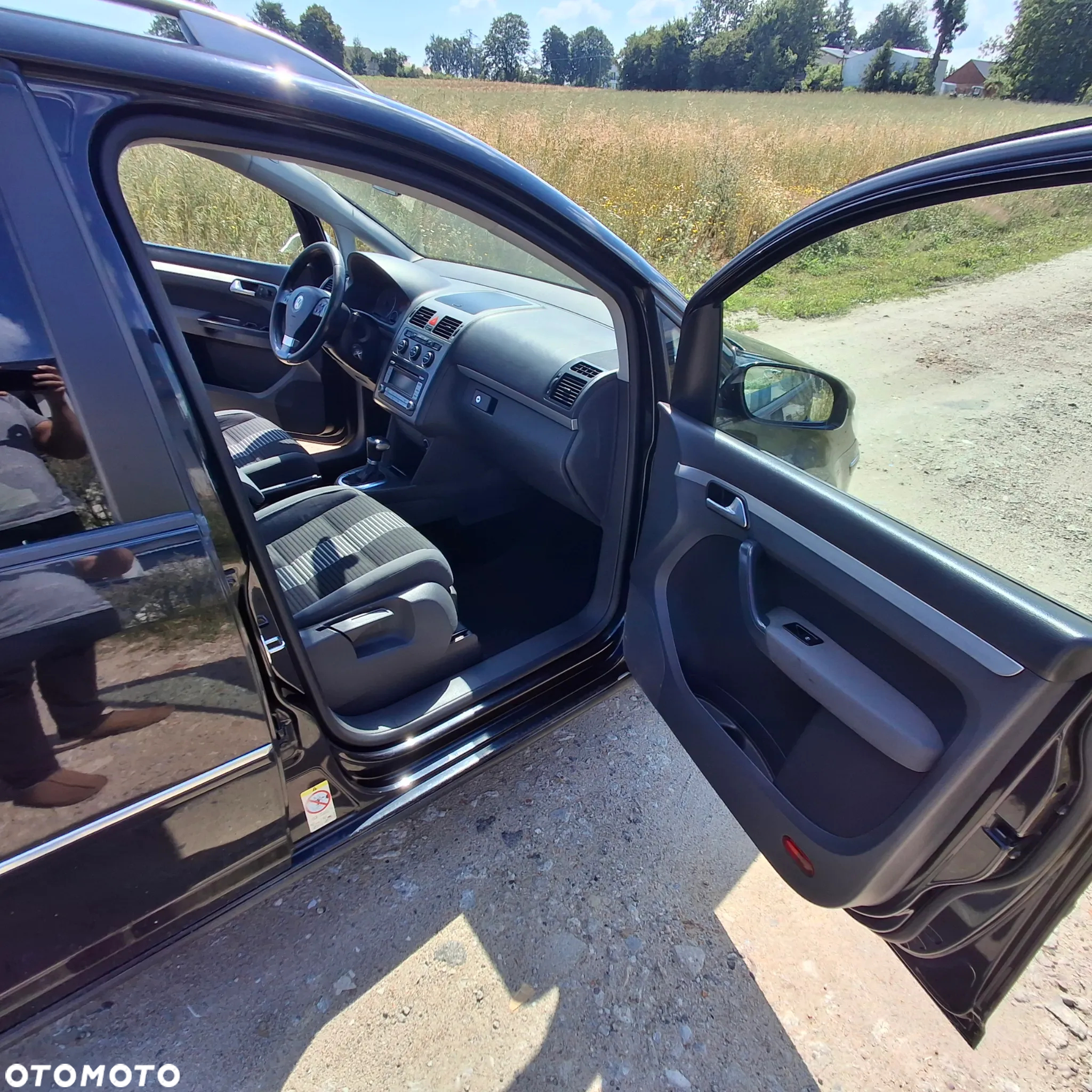 Volkswagen Touran 2.0 TDI DPF Cross - 6
