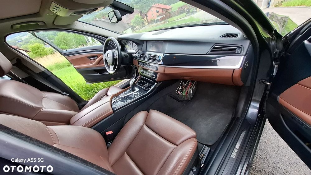 BMW Seria 5 535i xDrive - 13
